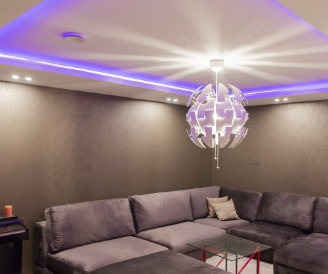 RGB led valonauha kodin eri tiloissa